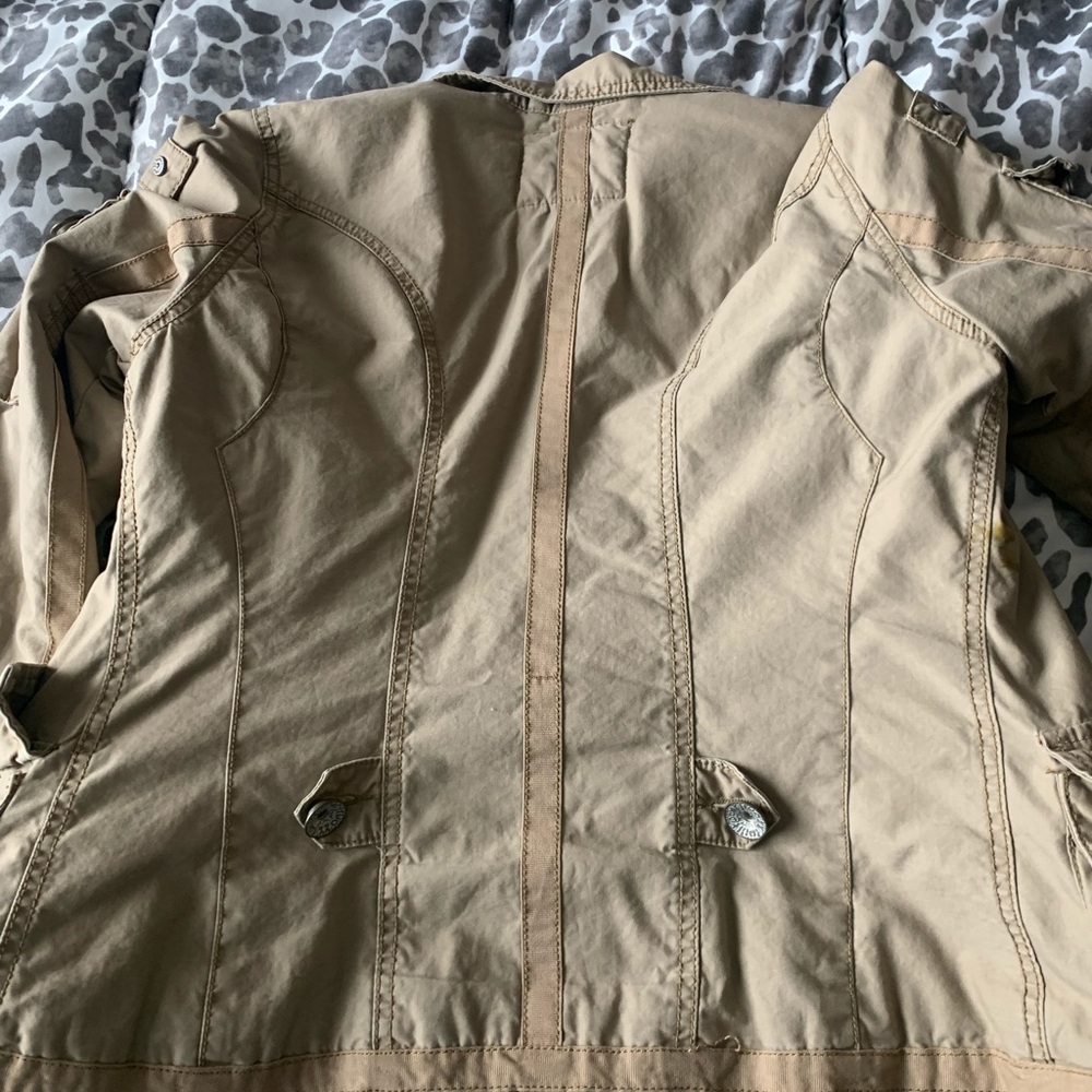 Jacket - Picture 2 of 3